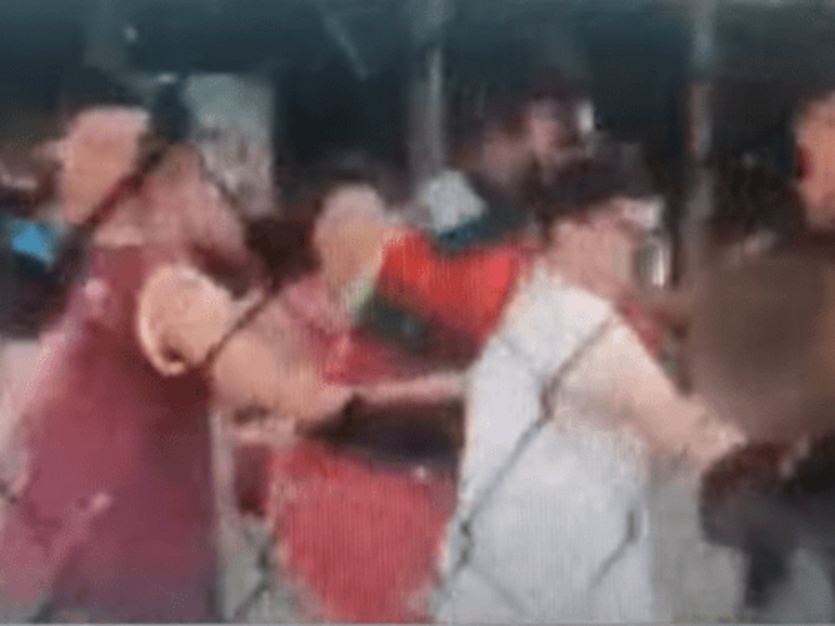 Jovem jogador passa mal durante partida e morre ao chegar no hospital