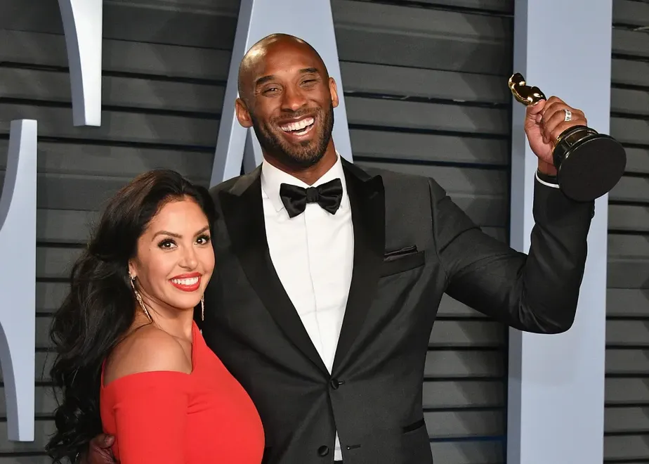 Esposa de Kobe Bryant receberá R$ 150 milhões por fotos de acidente