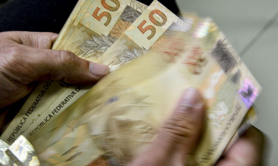 Varejo apoia digital tax sobre importações do comércio eletrônico