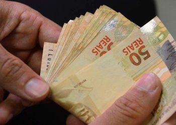 Mais de 480 mil aposentados do ES receberão adiantamento do 13º