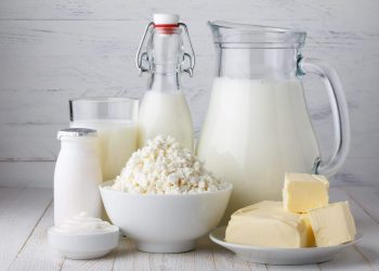 Aumento do preço do leite faz consumidor mudar hábitos no ES