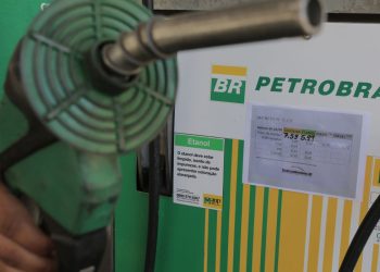 Petrobras reduz preços do GLP e da gasolina para as distribuidoras