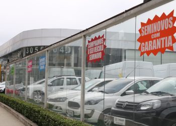 Governo encerra programa de desconto para carros leves