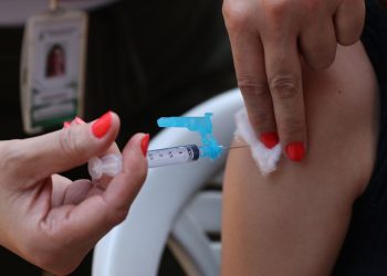 Apenas uma em cada 3 vacinas de HPV foram aplicadas no estado de SP