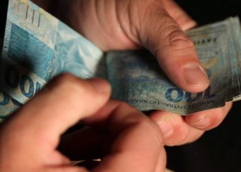 Bolsa Família começa a ser pago com extra de R$ 50; entenda as regras