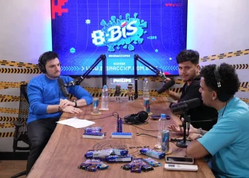 Após parceria com Felipe Neto, ações de dona do Bis despencam