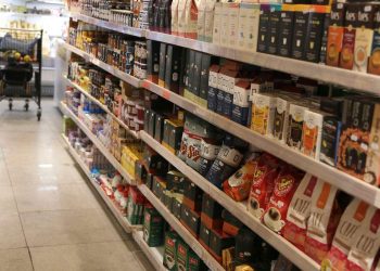Novas regras para rótulos de alimentos valem a partir de hoje