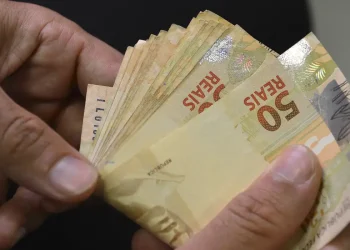 Reforma tributária poderá deixar setor de serviços mais caro