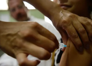 Evento no Rio reforça importância da vacinação contra o HPV