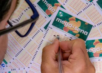 Mega-Sena: nenhuma aposta acerta as dezenas e prêmio acumula para R$ 58 milhões