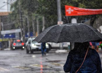 Novo alerta de chuvas intensas para todas as cidades do ES