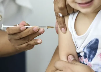 Estudo da Fiocruz indica que BCG é ineficaz quando aplicada em adultos