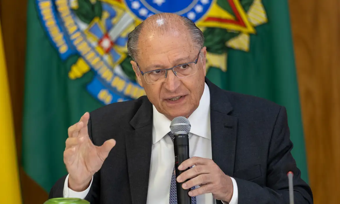 Geraldo Alckmin é diagnosticado com covid-19 Geraldo Alckmin é diagnosticado com covid-19