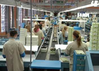 Taxa de juros afeta investimentos industriais em inovação