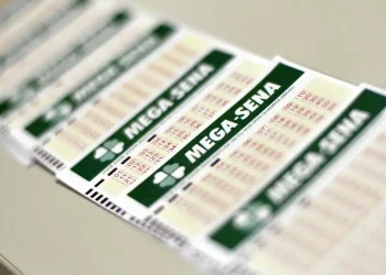 Mega-sena acumula novamente e prêmio vai a R$ 72 milhões