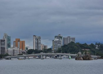 Frente fria deve derrubar temperaturas e Grande Vitória pode registrar 17 ºC