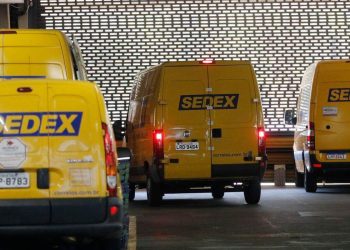 Greve dos Correios: funcionários param em 9 estados