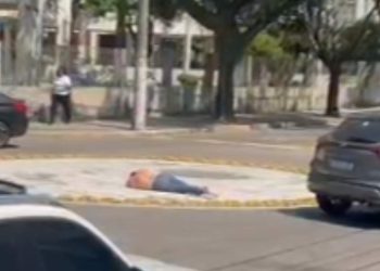 Motorista embriagado sem CNH bate com BMW e causa confusão em Vitória