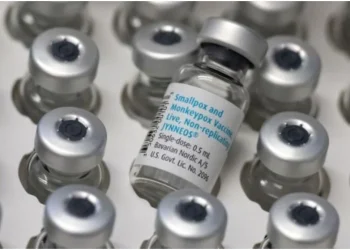 Mpox: OMS volta a declarar emergência em saúde pública global