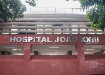 Idoso perde os movimentos após cair de rede e bater o pescoço na Grande BH