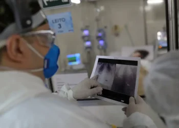 Internações por doenças respiratórias aumentam quase 28%