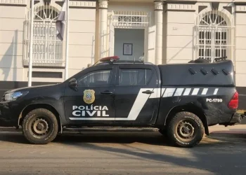 Jovens são presos suspeitos de furtarem objetos em residências em Iúna