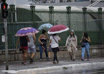 ES recebe alerta amarelo para acumulado de chuva