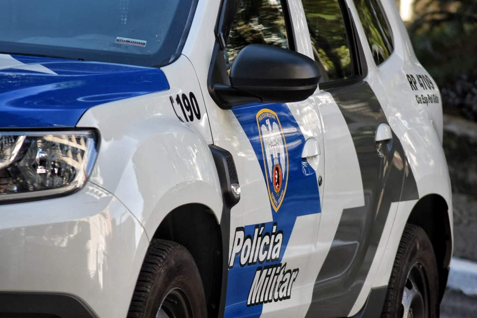 Motociclistas fazem arrastão e trocam tiros com a polícia em Cariacica