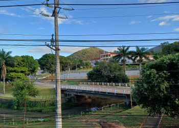 Mais uma madrugada de chuva em Rio Bananal beneficia lavouras de café