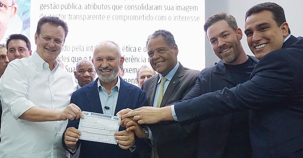 PAULO HARTUNG SE FILIA AO PSD E AGITA CENÁRIO POLÍTICO CAPIXABA