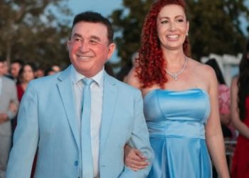 Filha do cantor Amado Batista morre aos 46 anos