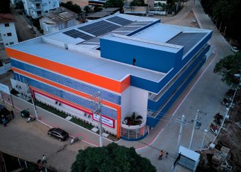 Bruno Pella inaugura escola ao lado de Casagrande e anuncia novos investimentos em Rio Bananal neste sábado 7